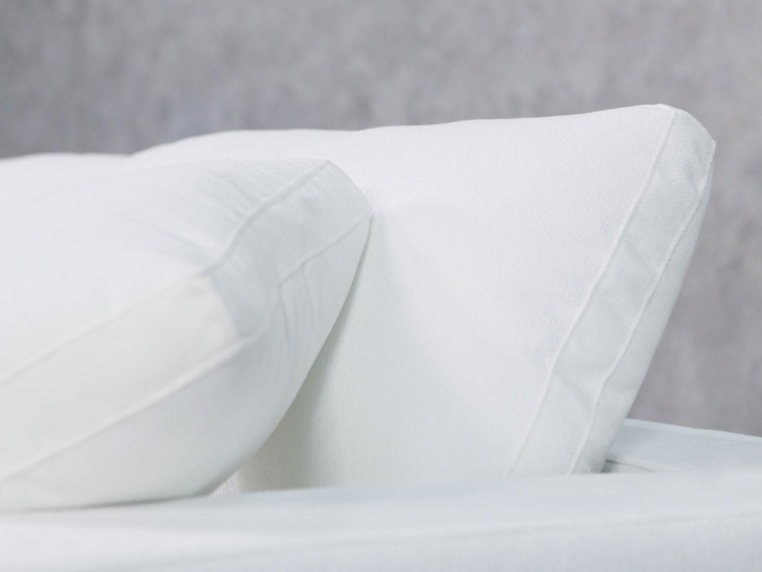 12-Seat Deep Modular Daybed