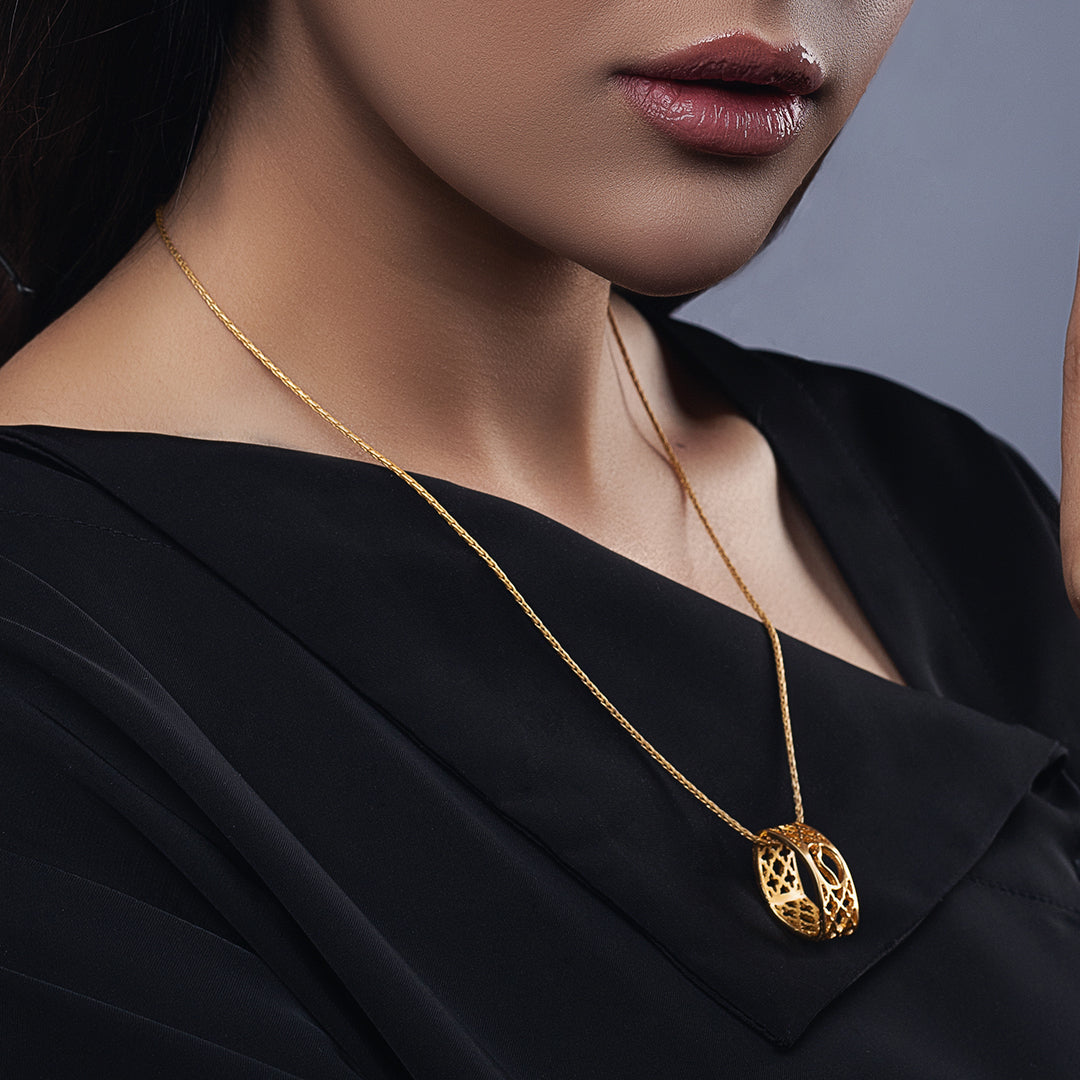 Alif Laila Urdu Harf Pendant